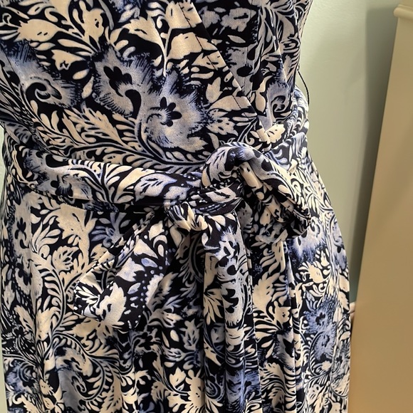 Muse exclusively for Boston Proper wrap dress. Size 2. - Picture 4 of 5